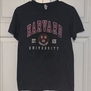 Harvard University T-shirt